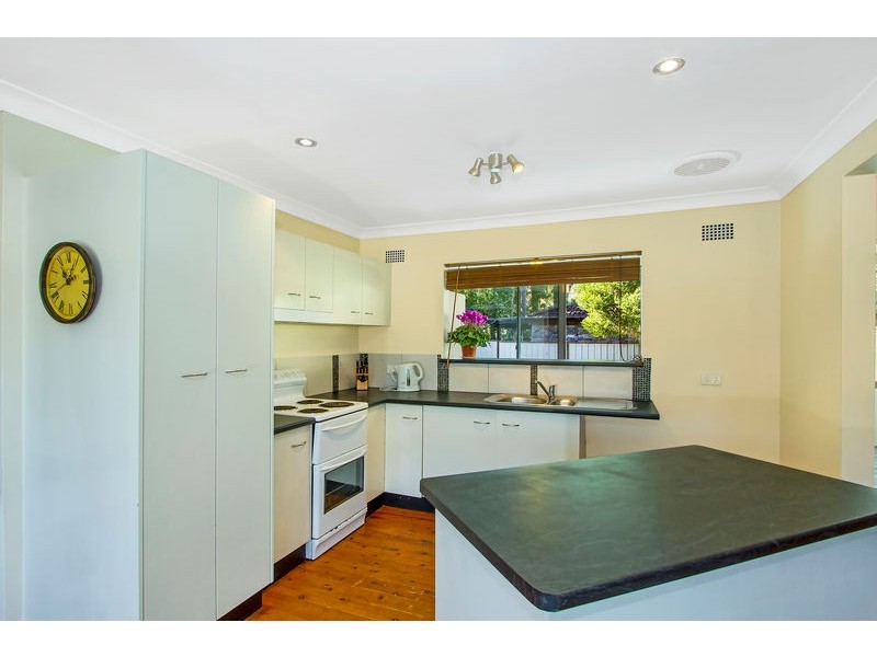 2 Diosma Street, Wyoming NSW 2250