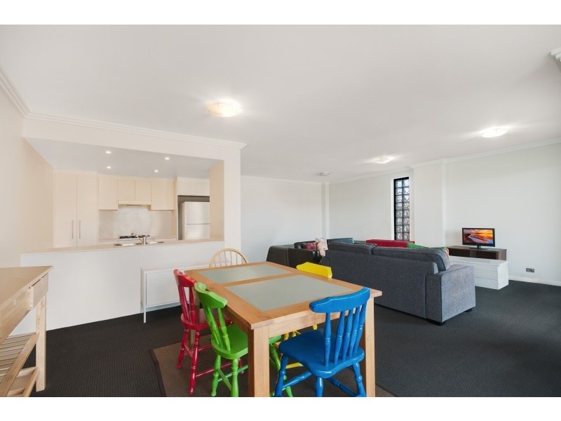 4/24 Watt Street, Gosford NSW 2250