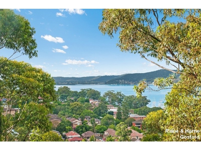 3/84 John Whiteway Drive, Gosford NSW 2250