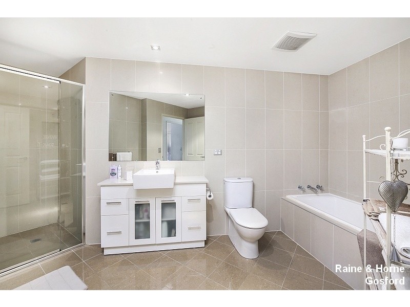 18/43 Masons Parade, Point Frederick NSW 2250