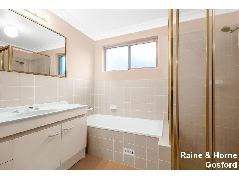 38/12-20 Kinarra Ave, Wyoming NSW 2250