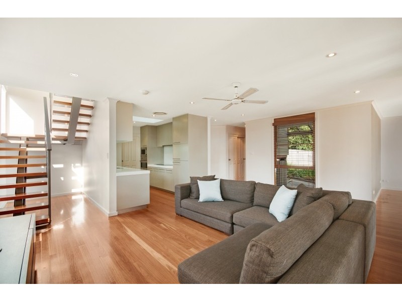 9a Taylor Street, Woy Woy Bay NSW 2256