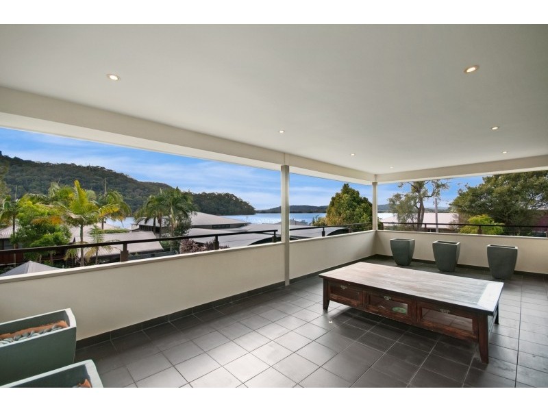 9a Taylor Street, Woy Woy Bay NSW 2256