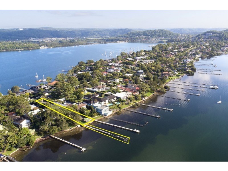 23 Albany Street, Point Frederick NSW 2250