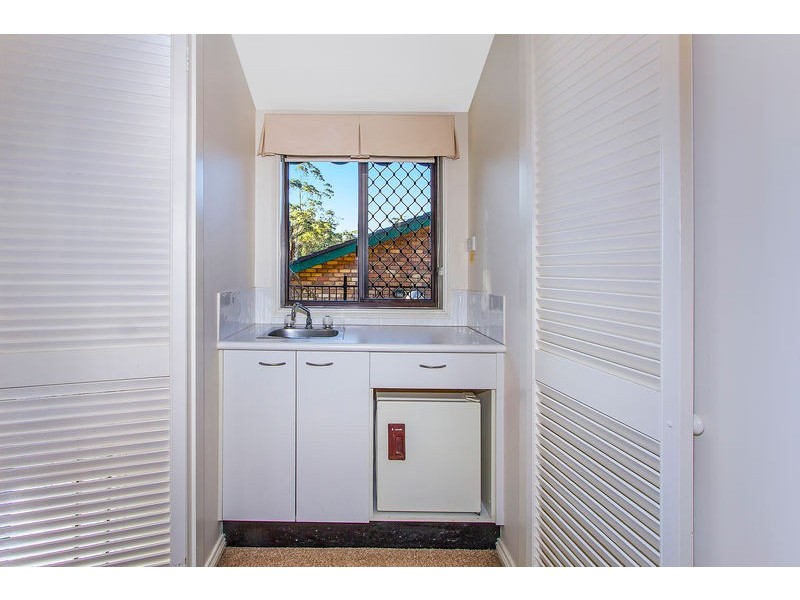 57/9 Kalawarra Rd, Wyoming NSW 2250