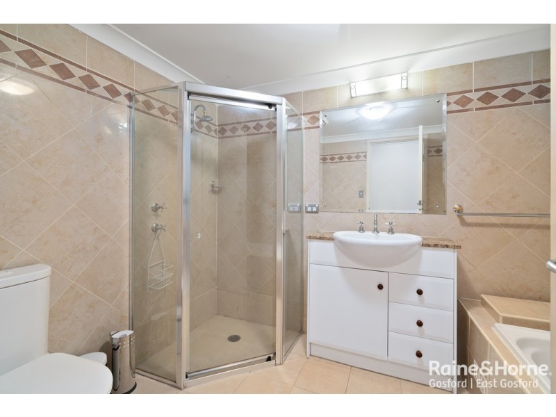 12/92 John Whiteway Drive, Gosford NSW 2250
