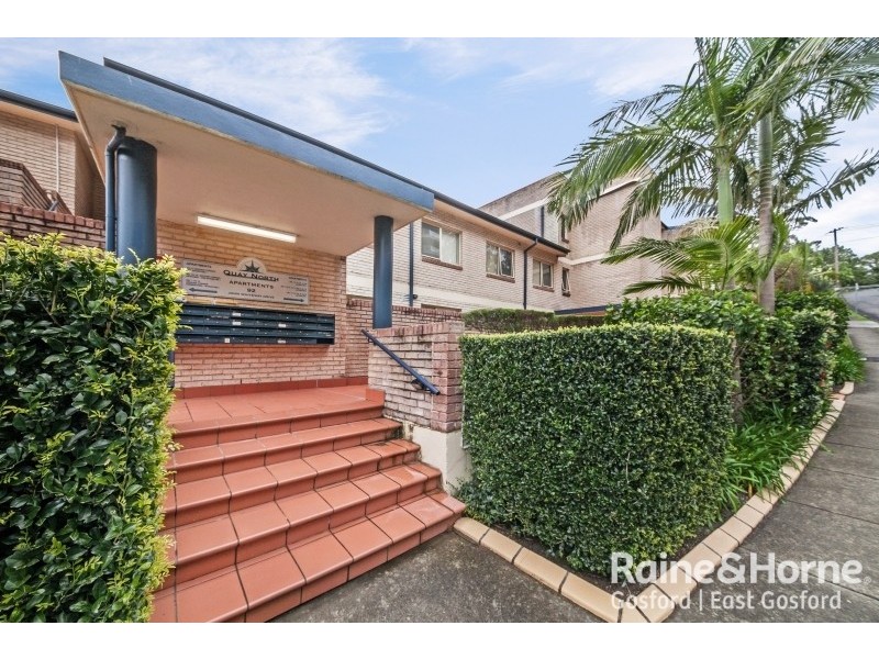 12/92 John Whiteway Drive, Gosford NSW 2250