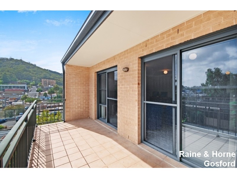 6/111 Faunce Street, Gosford NSW 2250