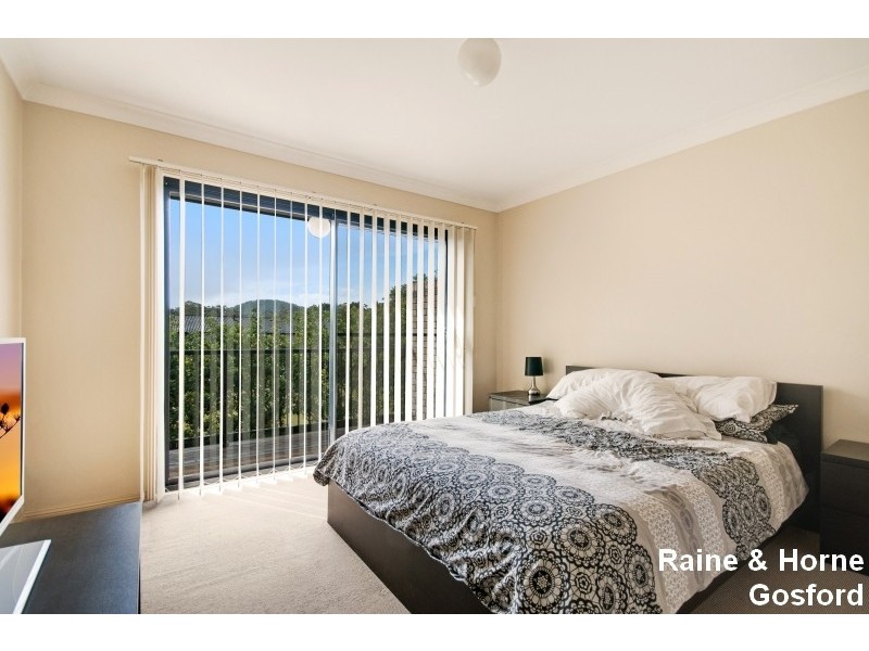 7/297a Henry Parry Drive, Wyoming NSW 2250