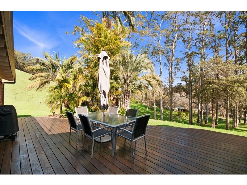 324 Oak Road, Matcham NSW 2250
