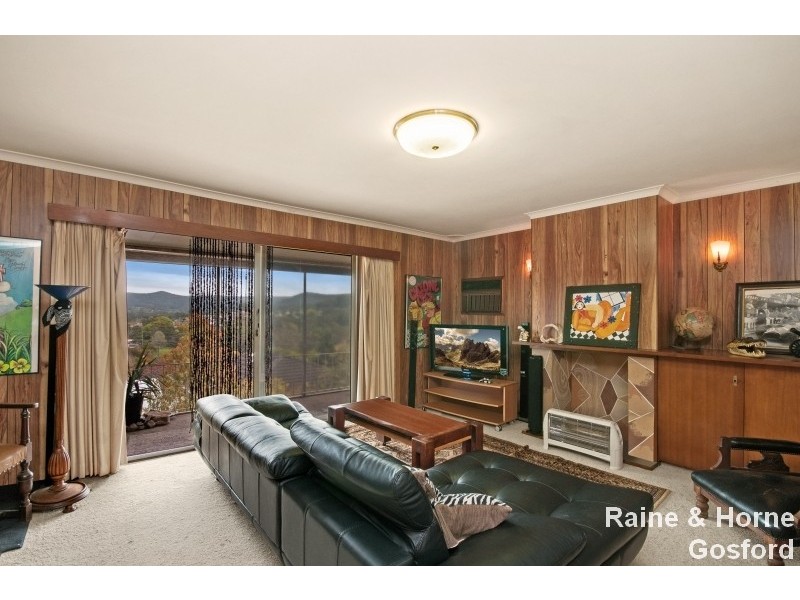 15 Maple Street, Wyoming NSW 2250