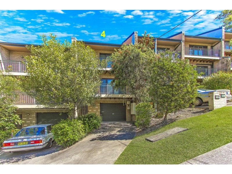 4/101a Faunce Street West, Gosford NSW 2250