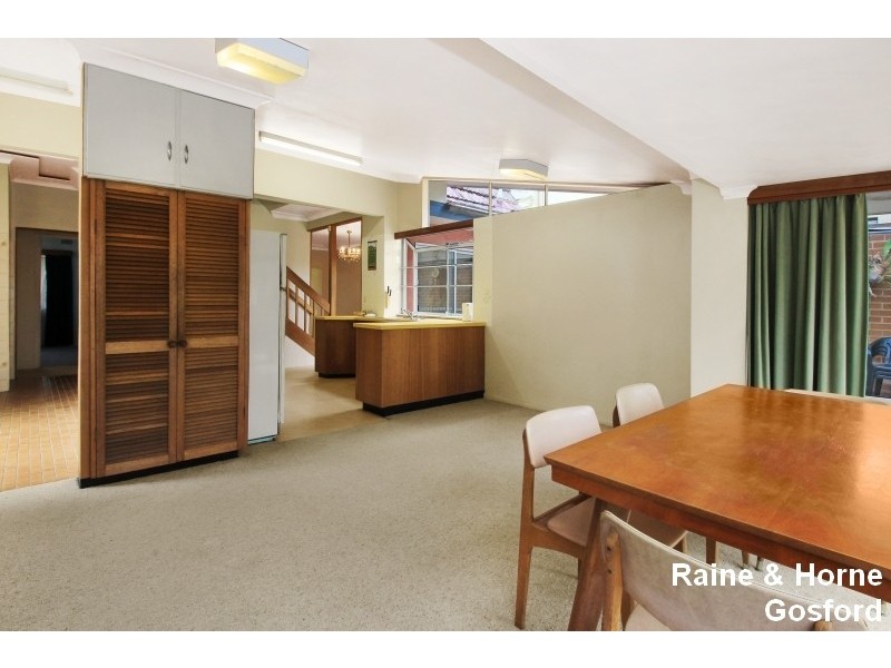 1 Crawford Street, Point Frederick NSW 2250