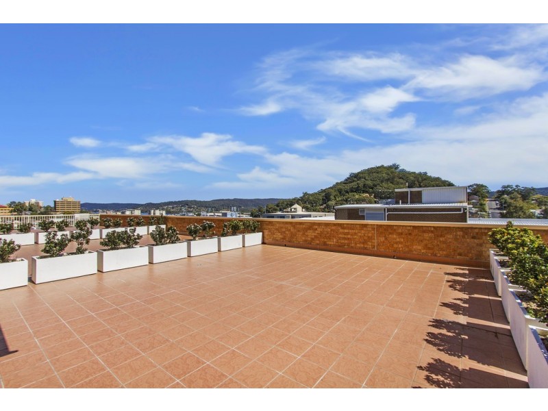 2/145 Faunce Street, Gosford NSW 2250