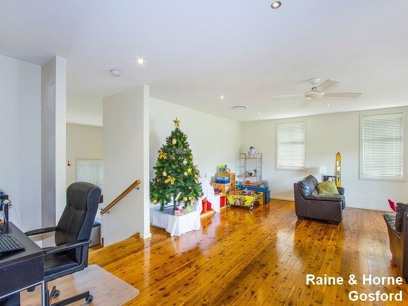 154 Wells Street, Springfield NSW 2250