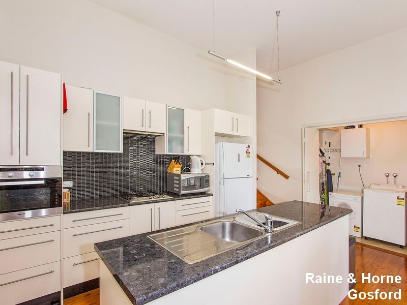 154 Wells Street, Springfield NSW 2250