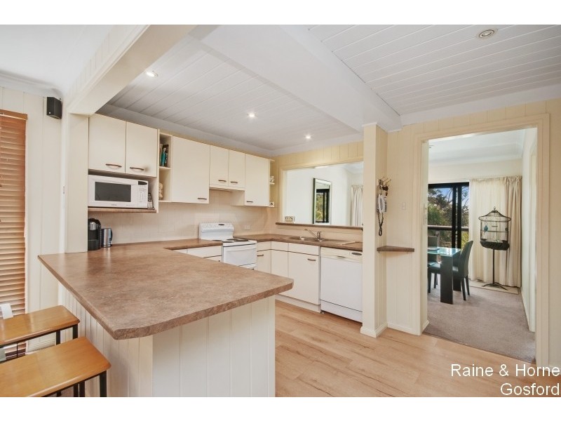 37 Cooinda Crescent, Narara NSW 2250