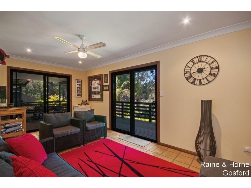 37 Cooinda Crescent, Narara NSW 2250