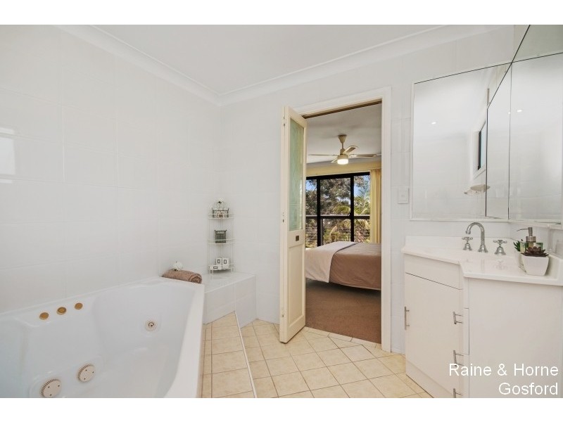 37 Cooinda Crescent, Narara NSW 2250