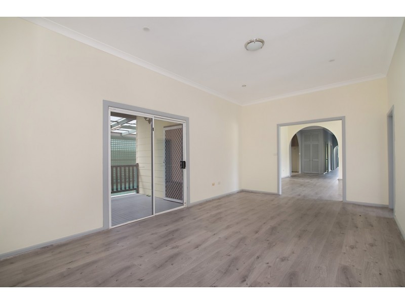 1008 Pacific Highway AKA 48 Lisarow Street, Lisarow NSW 2250