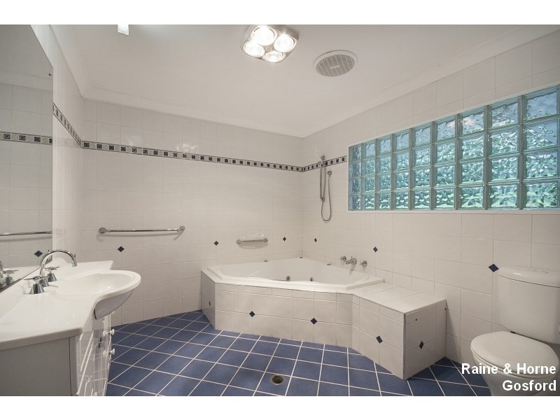 6 Sundale Avenue, Terrigal NSW 2260