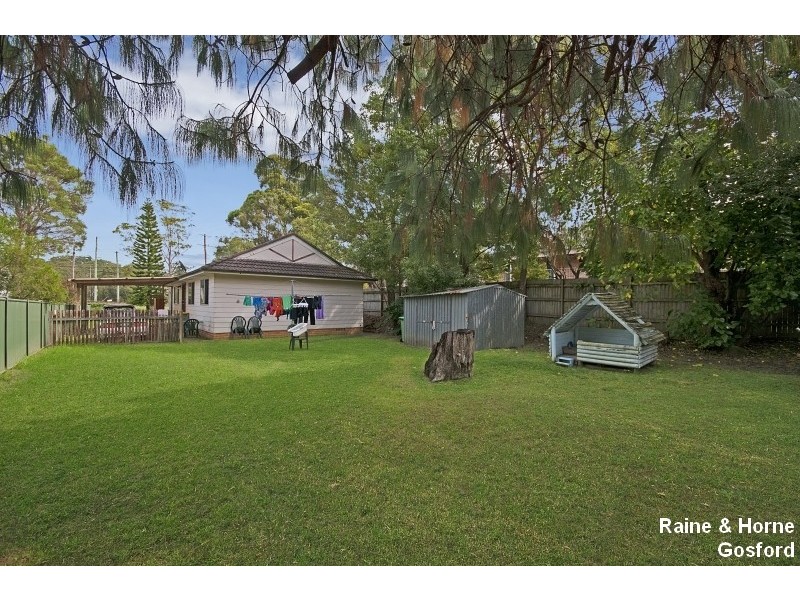 30 Akora Street, Wyoming NSW 2250