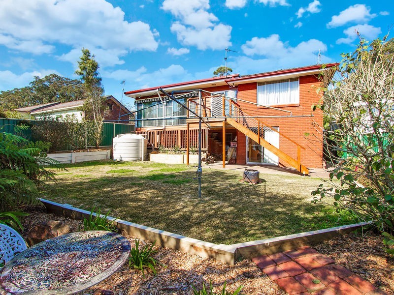 93 Maidens Brush Rd, Wyoming NSW 2250