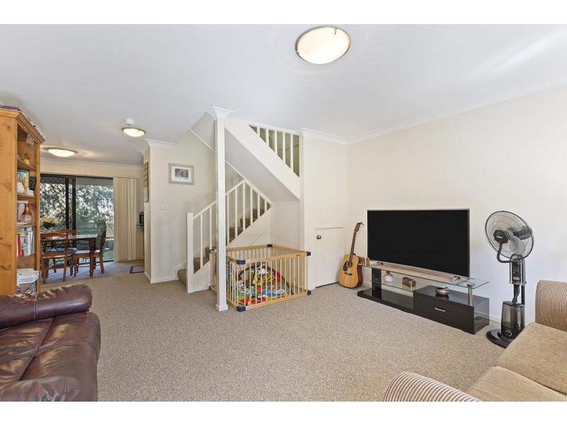 8/43-45 Donnison Street W, West Gosford NSW 2250