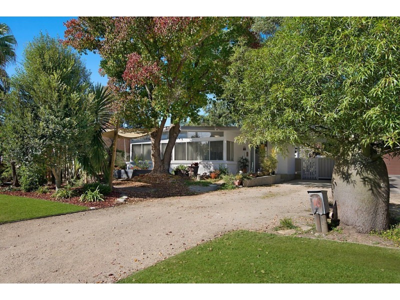 16 Curringa Road, Kariong NSW 2250