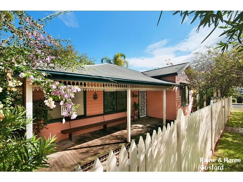 200 Gertrude Street, North Gosford NSW 2250