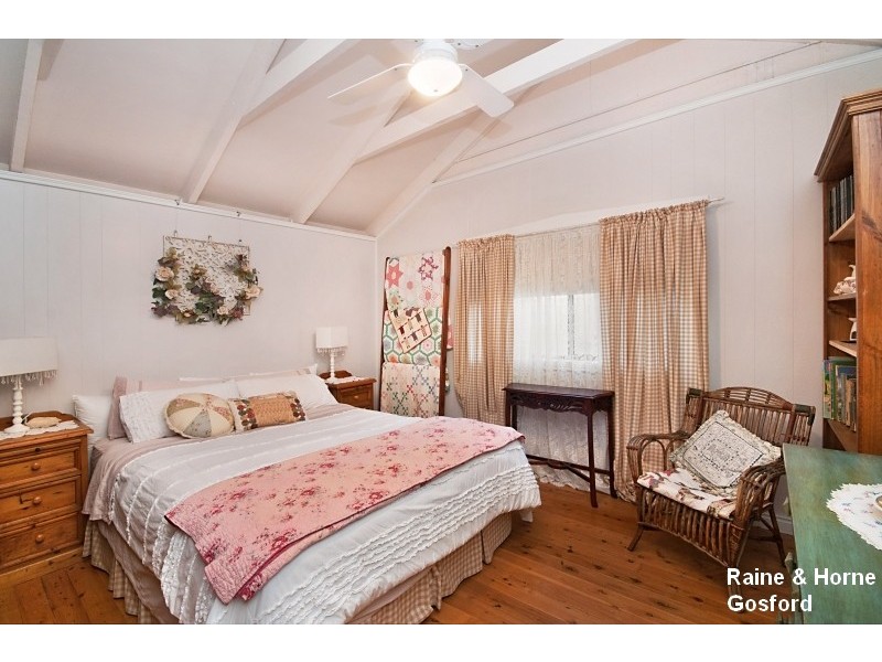 200 Gertrude Street, North Gosford NSW 2250