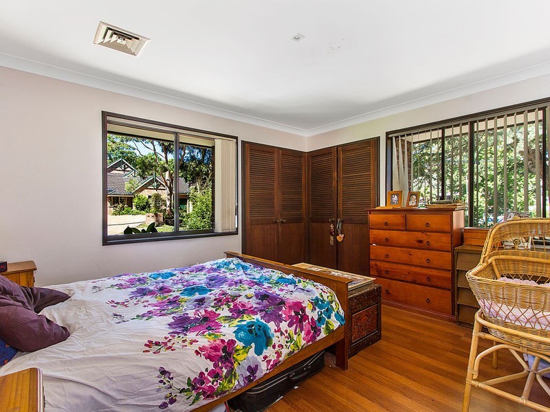 220 Brisbane Water Drive, Point Clare NSW 2250