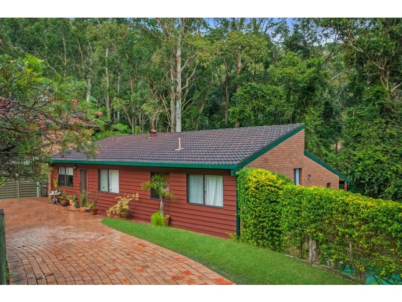6 The Outlook, North Gosford NSW 2250