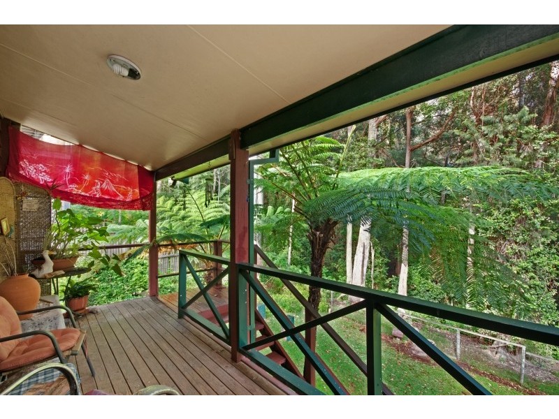 6 The Outlook, North Gosford NSW 2250