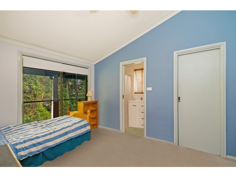 6 The Outlook, North Gosford NSW 2250