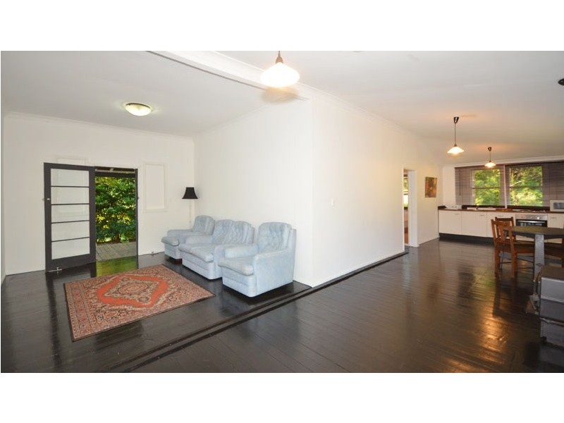 10 Hillside Road, Avoca Beach NSW 2251