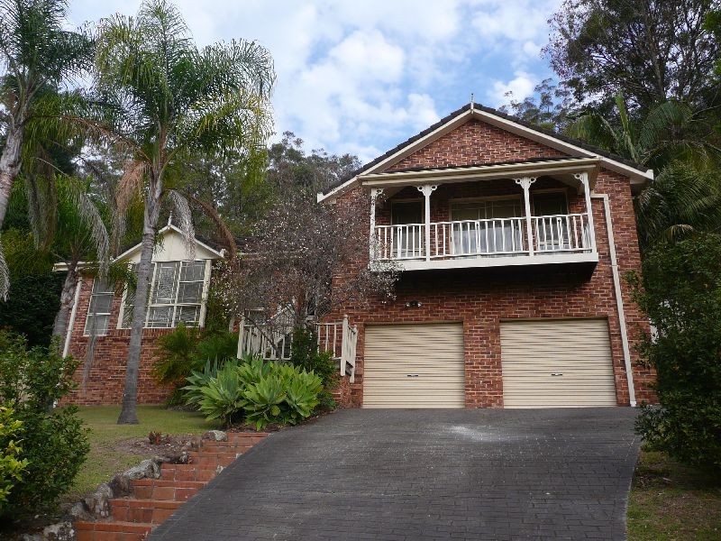 2 St Andrews Close, Green Point NSW 2251
