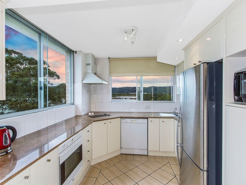 22/1 Mann Street, Gosford NSW 2250