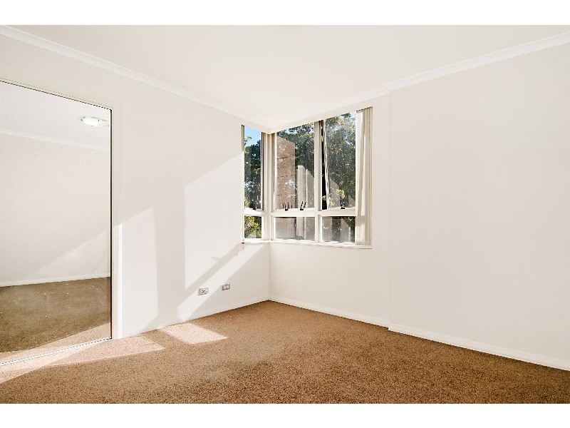 371/80 John Whiteway Drive, Gosford NSW 2250