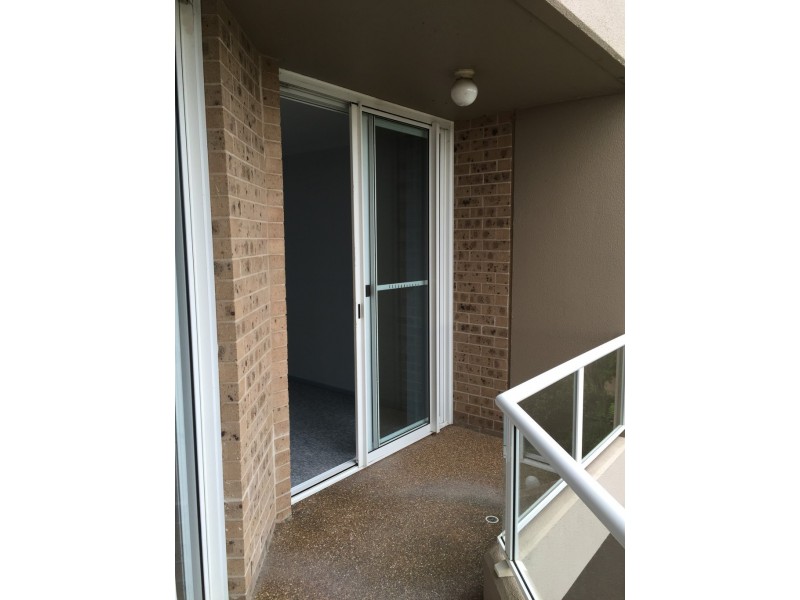 61/91-95 John Whiteway Drive, Gosford NSW 2250