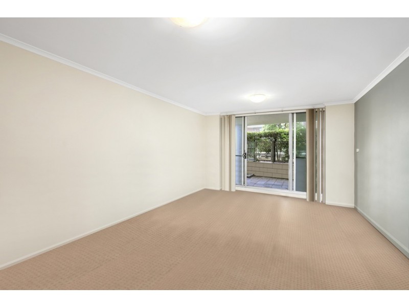 201/80 John Whiteway Drive, Gosford NSW 2250