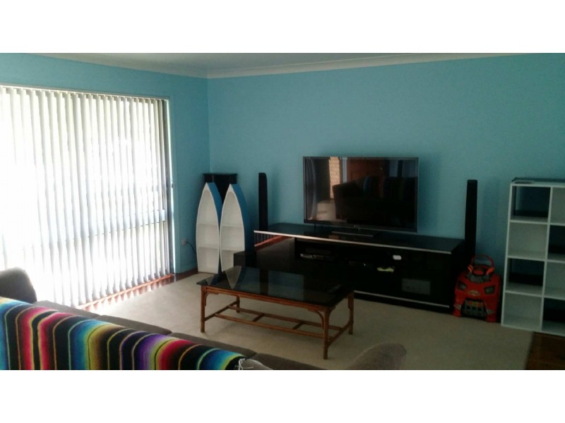 5 Jerribin Street, Wyoming NSW 2250