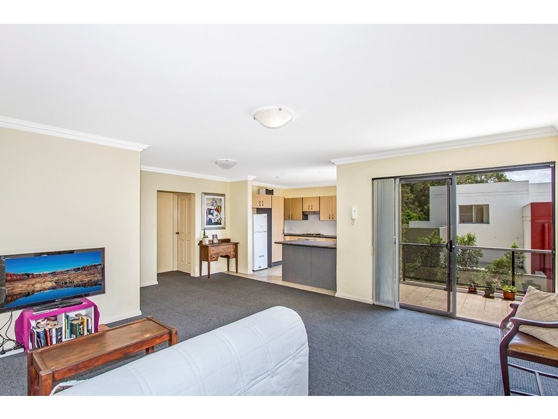 10/93-95 Faunce Street, Gosford NSW 2250