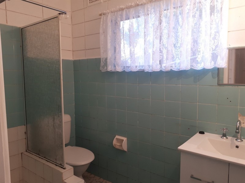 1/50 Holden Street, Gosford NSW 2250