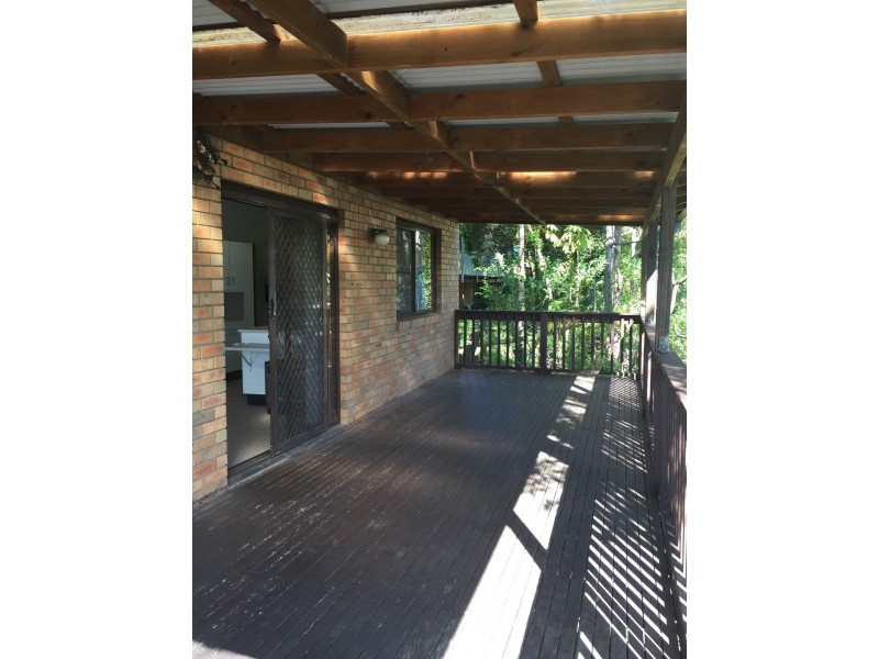 4 Tottenham Place, North Gosford NSW 2250