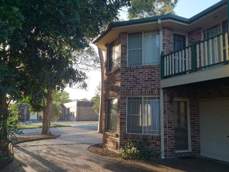 1/5 Moore Street, West Gosford NSW 2250