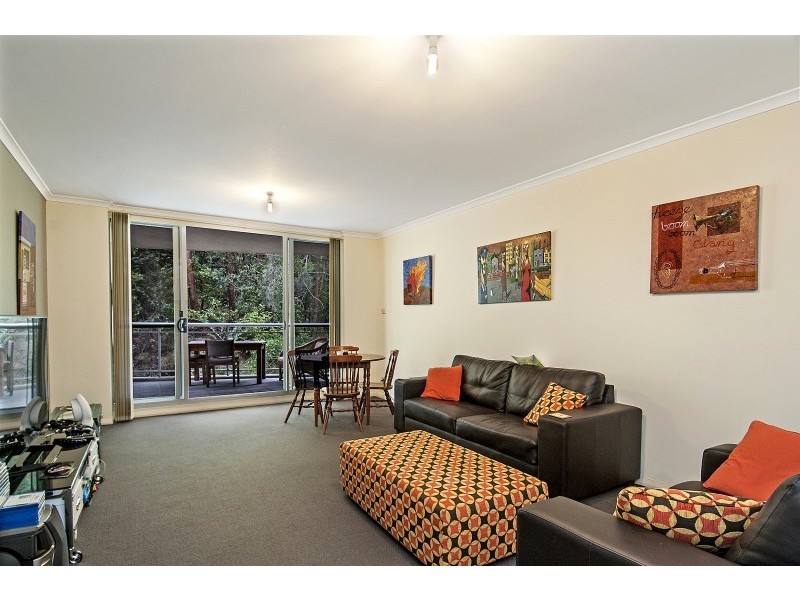 415/80 John Whiteway Drive, Gosford NSW 2250