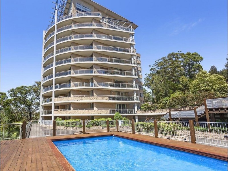 175/80 John Whiteway Drive, Gosford NSW 2250