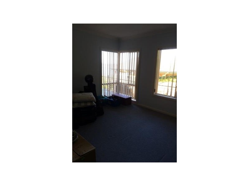 99a Brisbane Water Drive, Point Clare NSW 2250