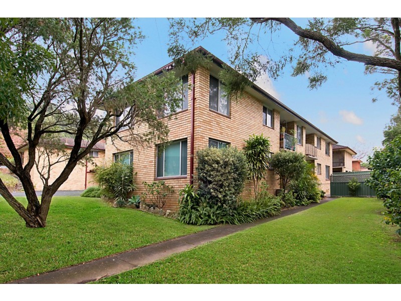1/22 Sinclair Street, Gosford NSW 2250